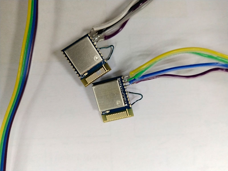 Vue de face de connexion de 2 pièces du module BLE BLE5101