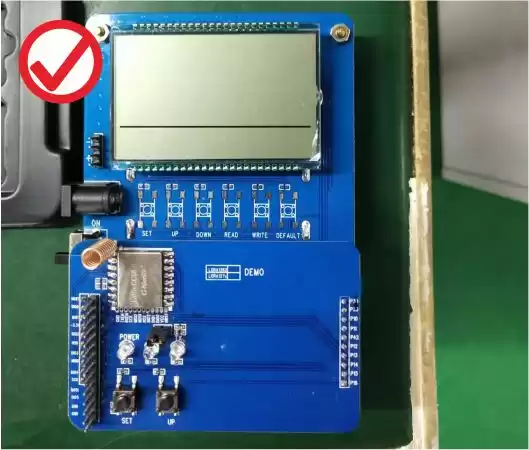 Exemple d'installation correcte de l'antenne à ressort